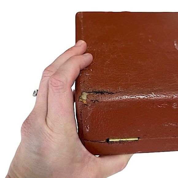 Vintage Lowe Poker Chips & Cards Set in Leather Case - Picture 11 of 16